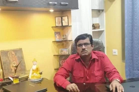 Inside the Chamber of Ramapada Acharjee – Best Astrologer and Vastu Consultant in Kolkata